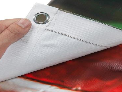 昆明喷绘和刀刮布的工艺区别。